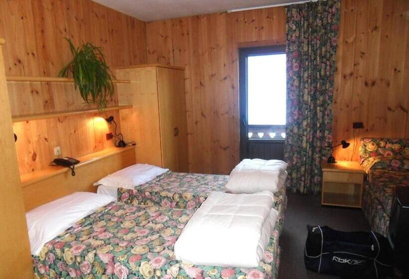 Отель Santa Caterina