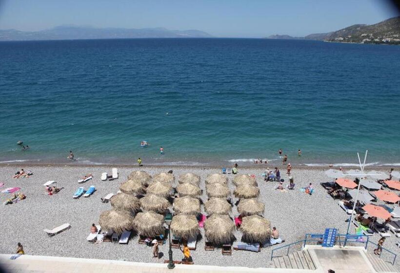 Отель Mantas Seaside Boutique