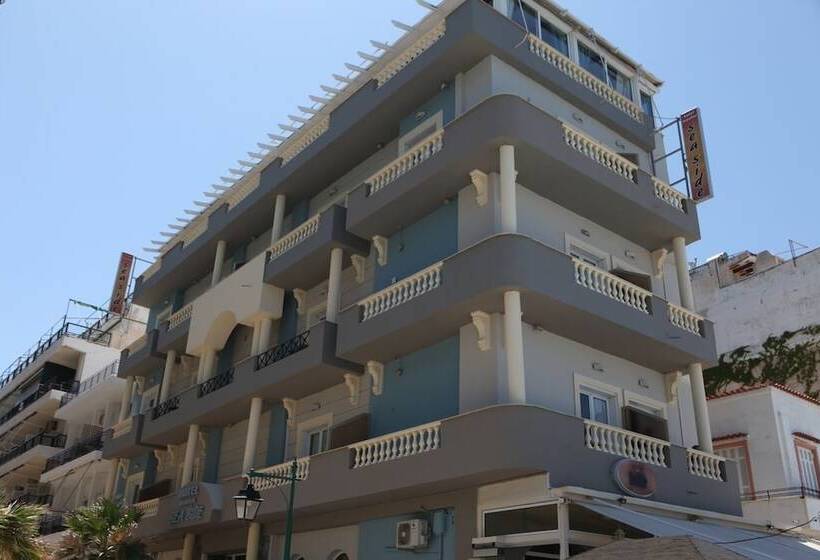 Отель Mantas Seaside Boutique