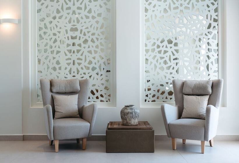 Strogili Hotel   Adults Only