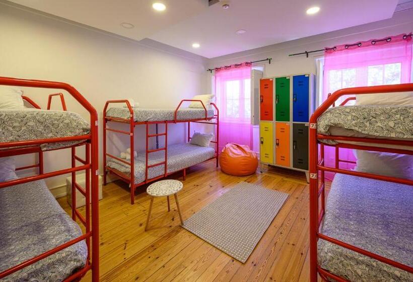 هتل Terrace Lisbon Hostel