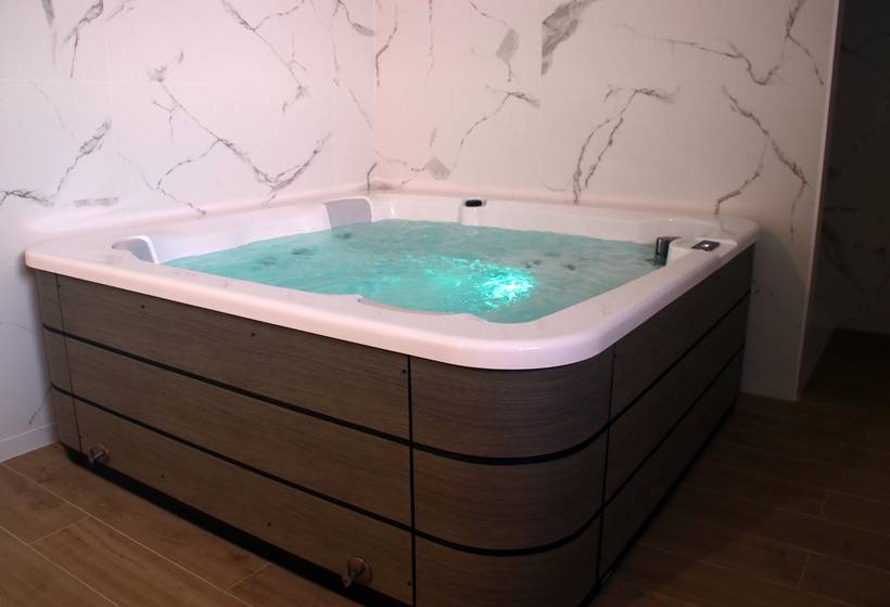 فندق Tossa Beach Center