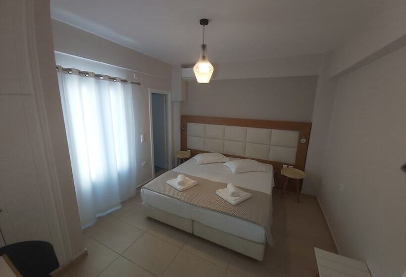 هتل Villa Roussa