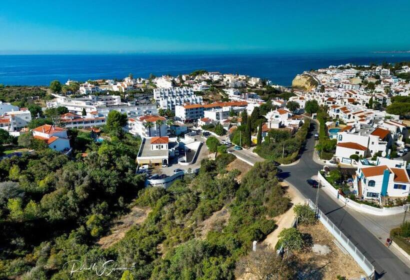 هتل Villa Welwitshia