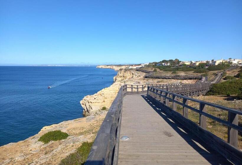 هتل Villa Welwitshia