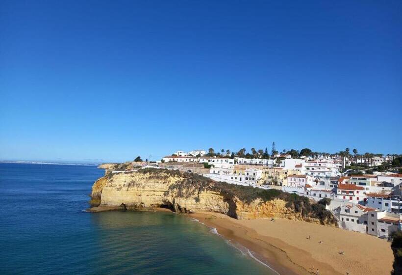 هتل Villa Welwitshia