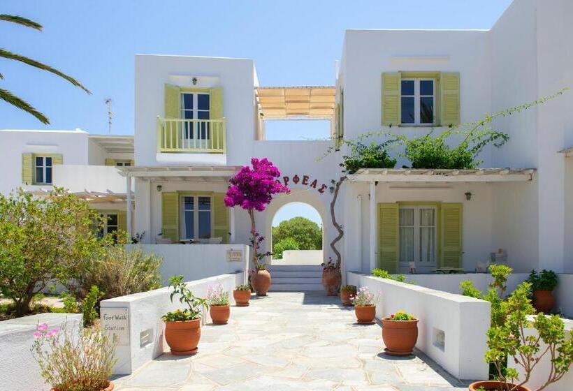 Morpheas Pension Rooms & Apartments