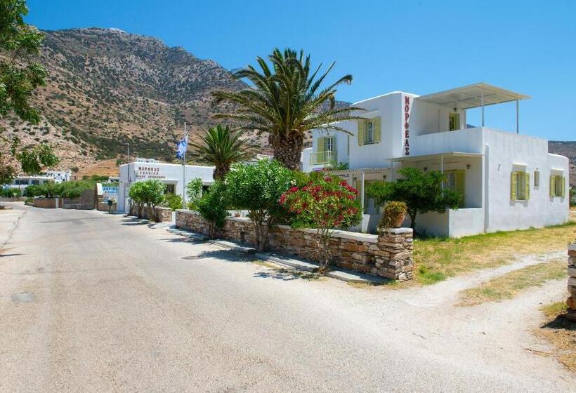 Morpheas Pension Rooms & Apartments