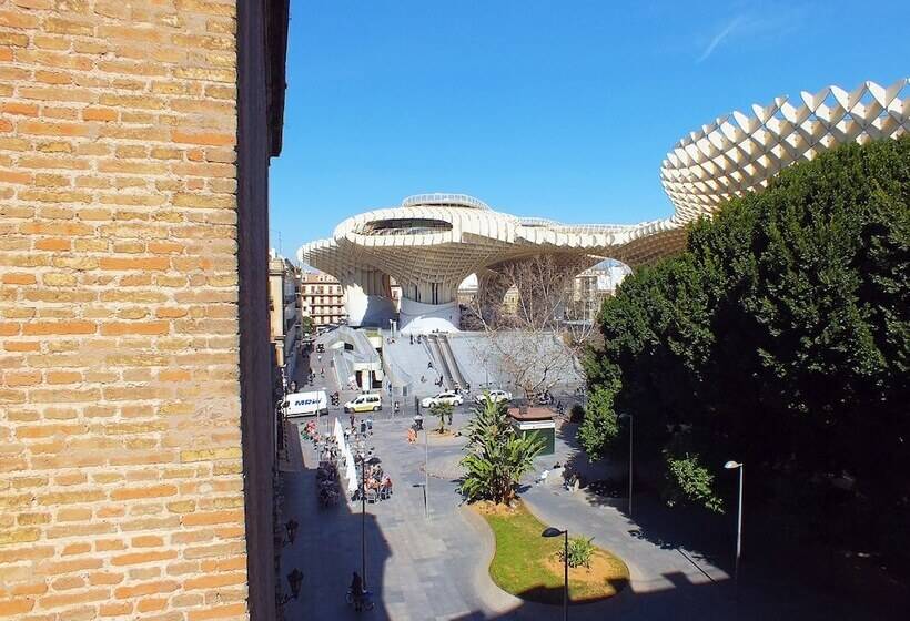 مسافرخانه Joy Setas Coworking