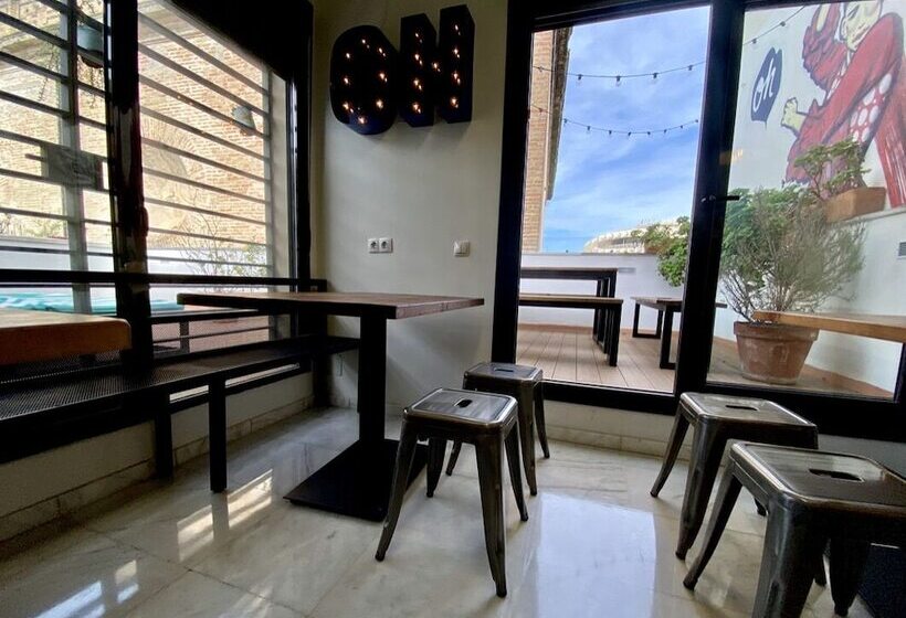 مسافرخانه Joy Setas Coworking