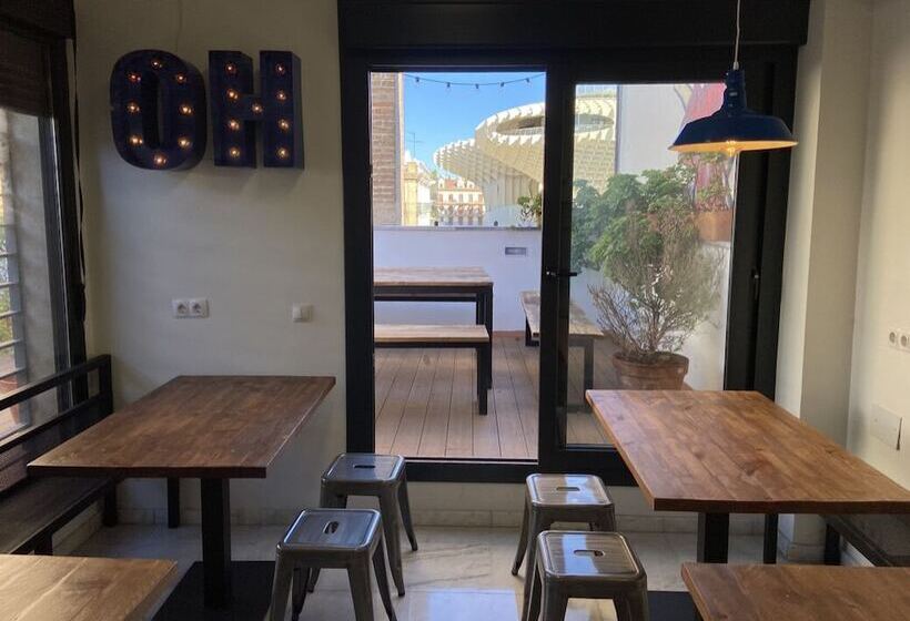 مسافرخانه Joy Setas Coworking