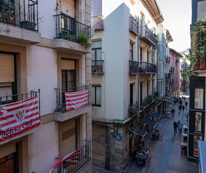 پانسیون Casual Mardones