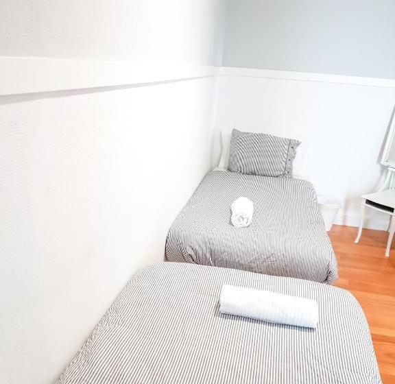 Pension Aussie Guesthouse