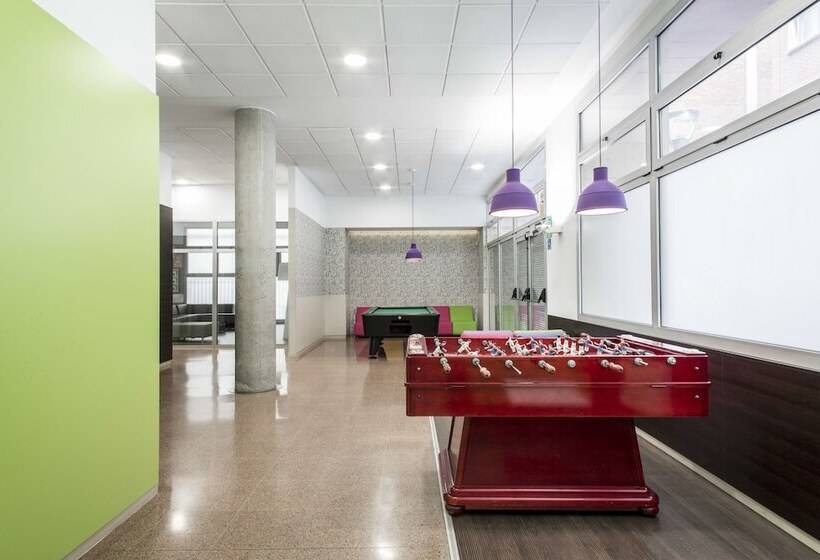 Residencia Universitaria Blas De Otero