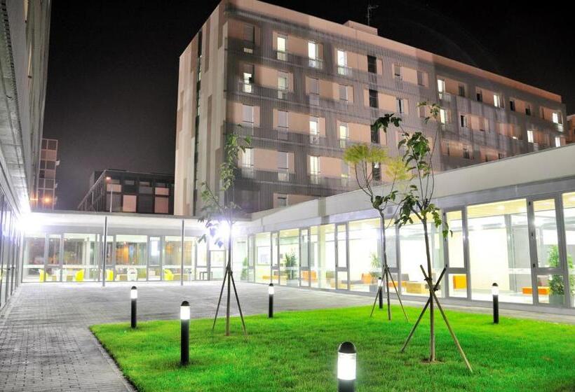 Residencia Universitaria Damia Bonet