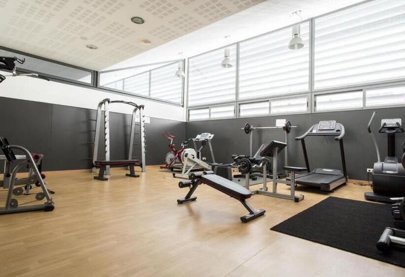 Residencia Universitaria Damia Bonet