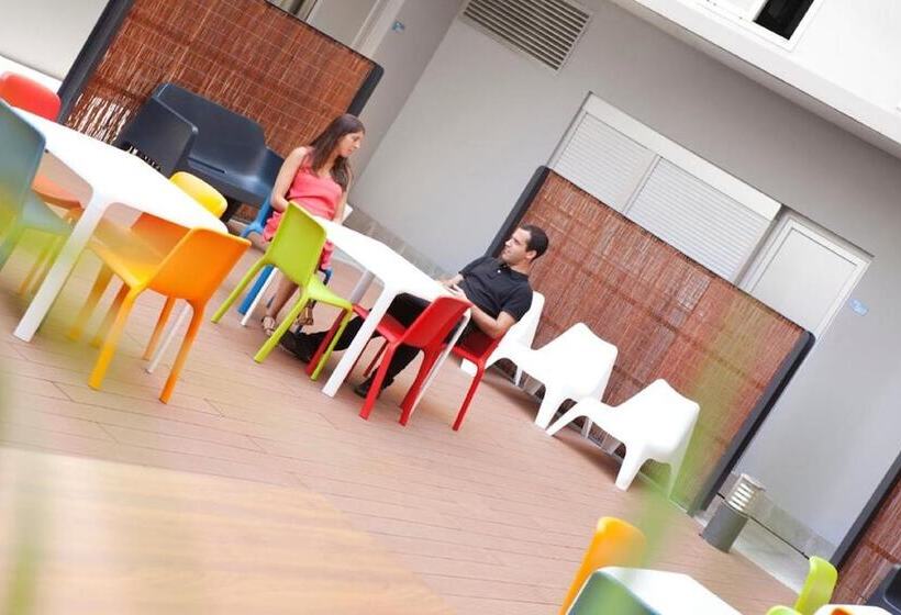 Residencia Universitaria La Ciutadella