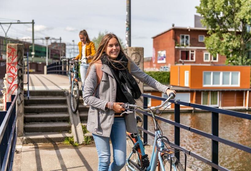 Stayokay Amsterdam Stadsdoelen   Hostel