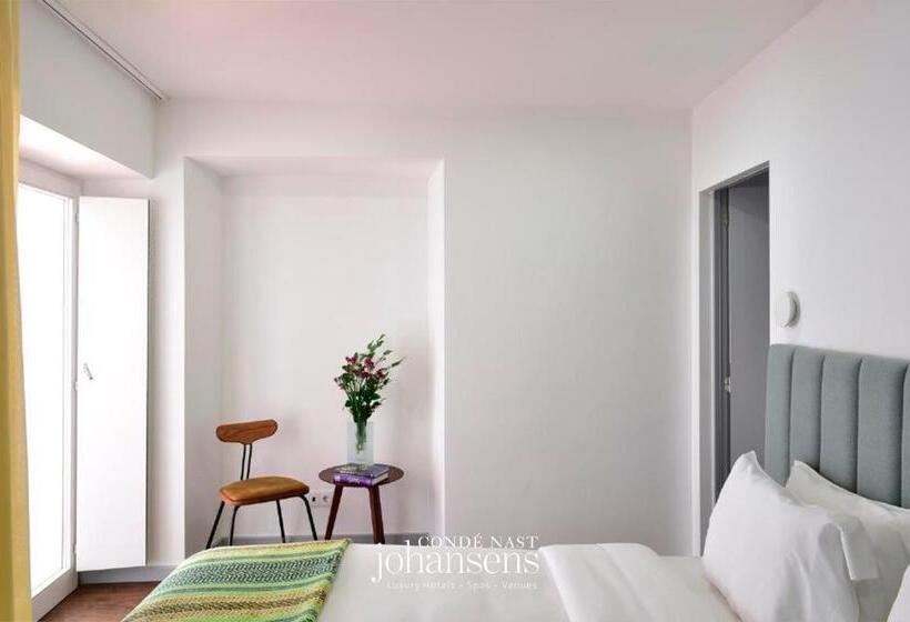 The Noble House  by Unlock Hotels