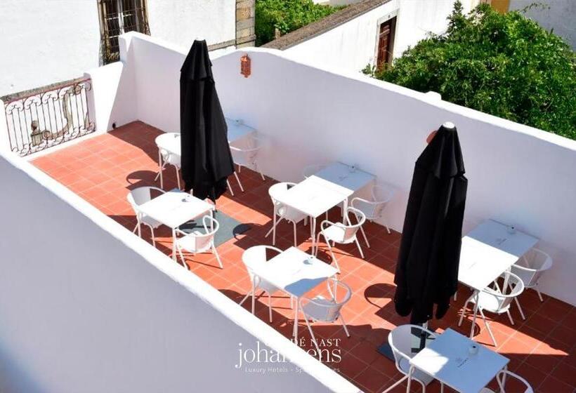 The Noble House  by Unlock Hotels