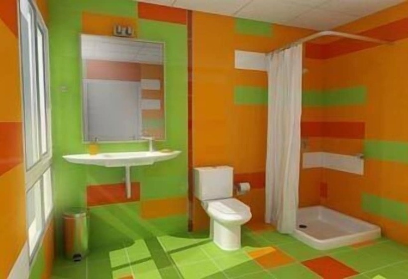 مسافرخانه Safestay Calpe Seafront