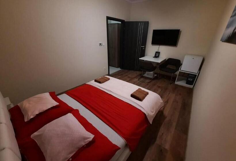 تختخواب و صبحانه Borostyán Panzió