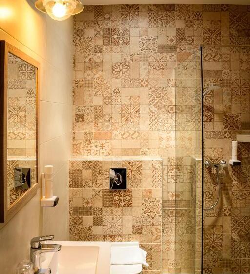 ベッドアンドブレックファースト Dominium Pincészet és Panzió