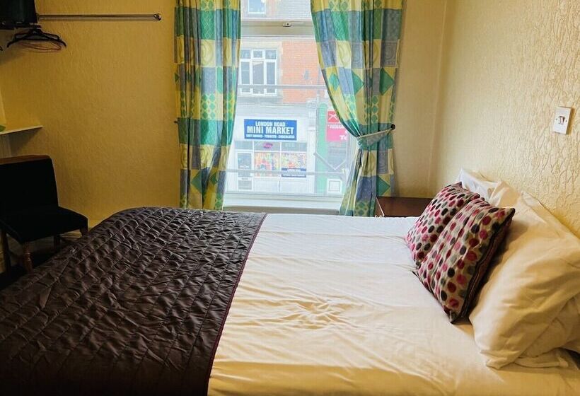 Bed and Breakfast The Roadhouse