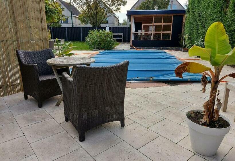 East Meets West Bed And Breakfast