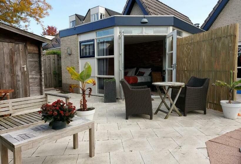 East Meets West Bed And Breakfast