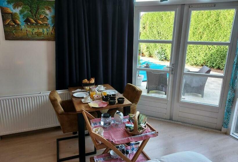 East Meets West Bed And Breakfast