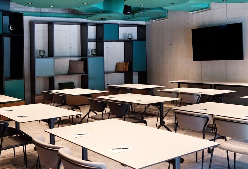 호텔 Indigo Vienna Naschmarkt, An Ihg