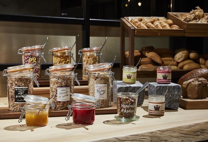 호텔 Indigo Vienna Naschmarkt, An Ihg