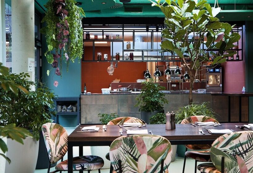 호텔 Indigo Vienna Naschmarkt, An Ihg