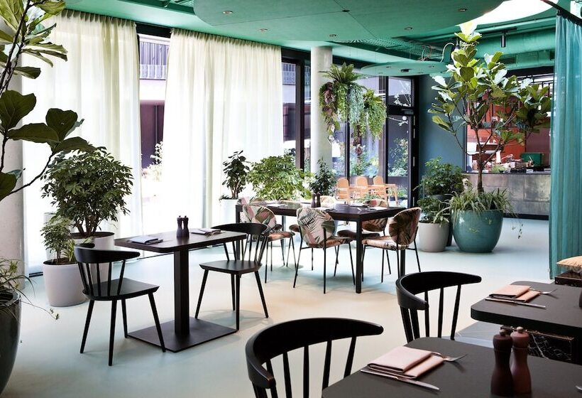 호텔 Indigo Vienna Naschmarkt, An Ihg