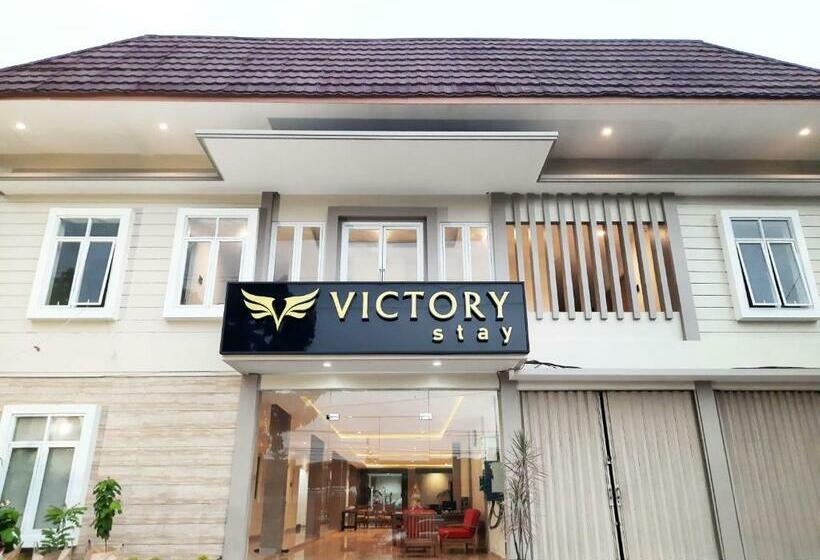 Отель Victory Stay