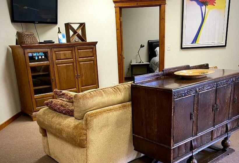 Park Place   The Boardwalk 112 C