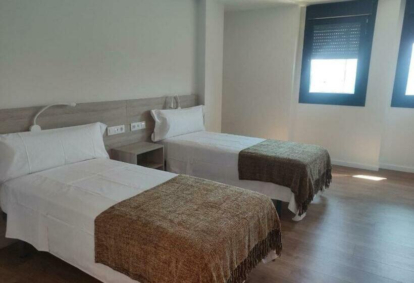 펜션 Alojamientos Central