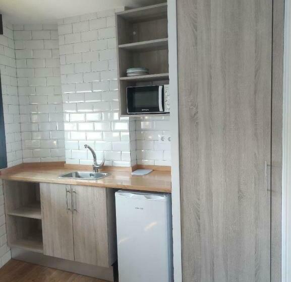 펜션 Alojamientos Central