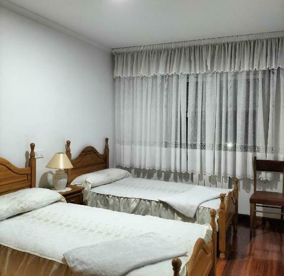 Пансион Baires Portomarin