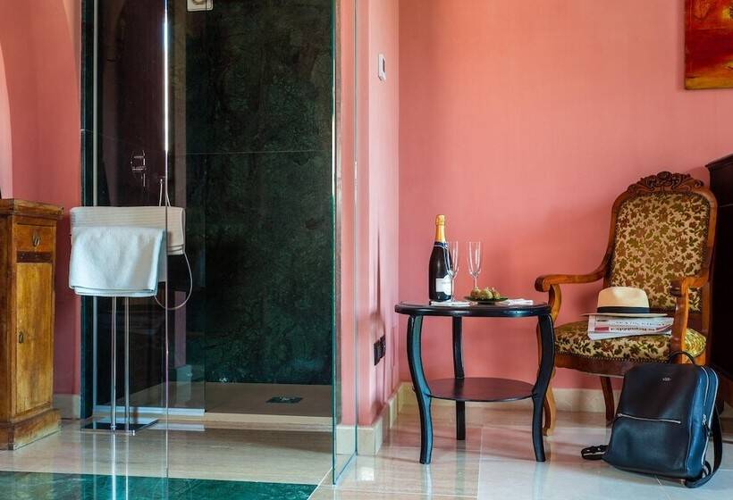 פנסיון Palazzo Previtera