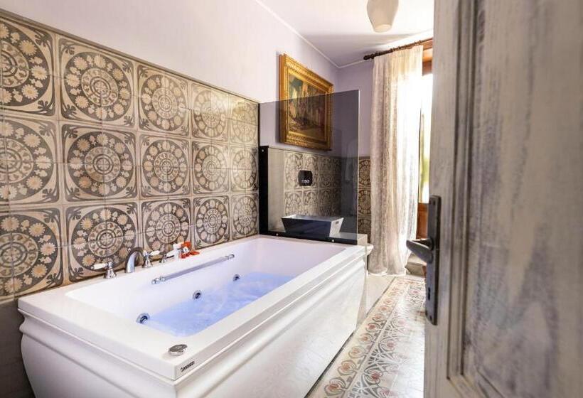 פנסיון Palazzo Previtera