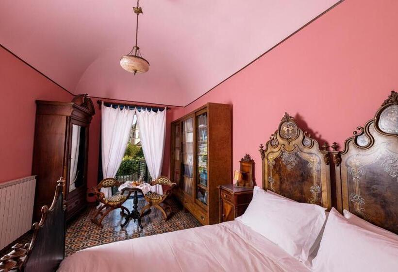 פנסיון Palazzo Previtera