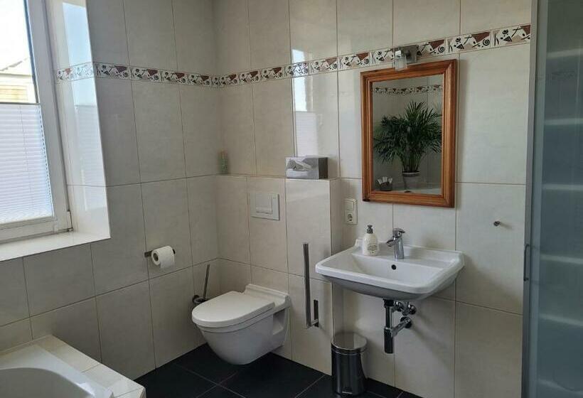 B & B Bonvert