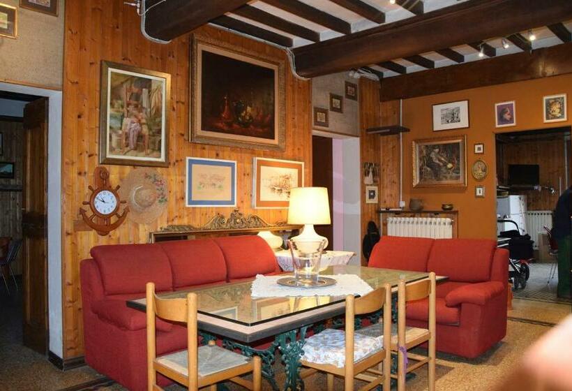 B&blequercedimarco Camera Rossa