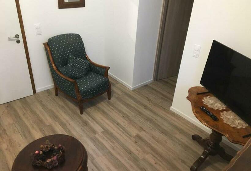 مبيت وإفطار Au Repos Des Vignes, Chambres D Hôtes