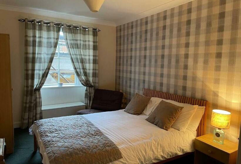 ベッドアンドブレックファースト Belton House Holiday Home