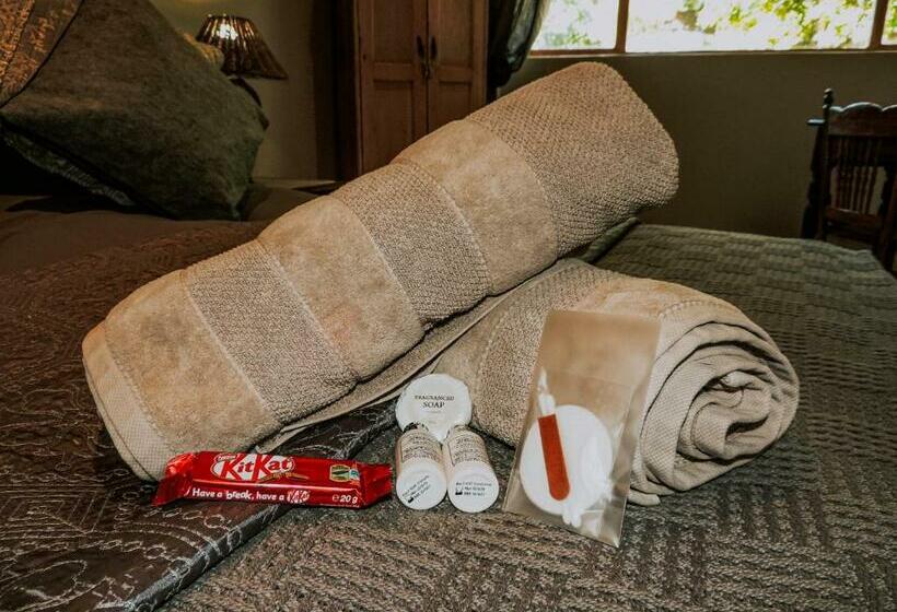 ベッドアンドブレックファースト Buffelsfontein Farm Cottage