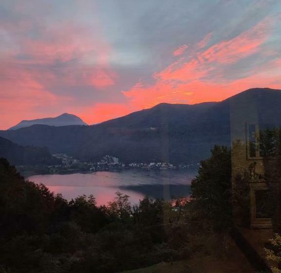 Bed and Breakfast La Finestra Sul Lago
