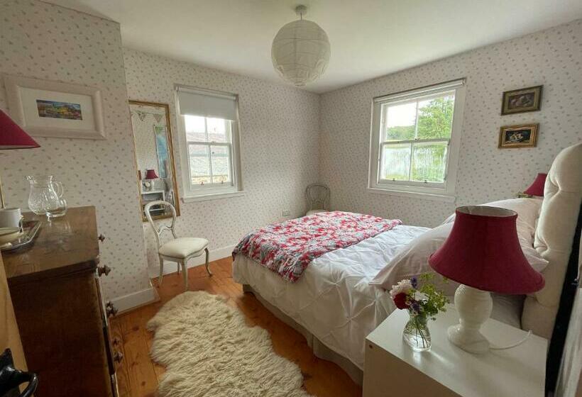 Bed and Breakfast Ladyurd Farmhouse